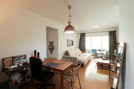 Apartamento à venda com 117m², 3 quartos e 3 vagasSala