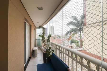 Apartamento à venda com 117m², 3 quartos e 3 vagasVaranda Sala