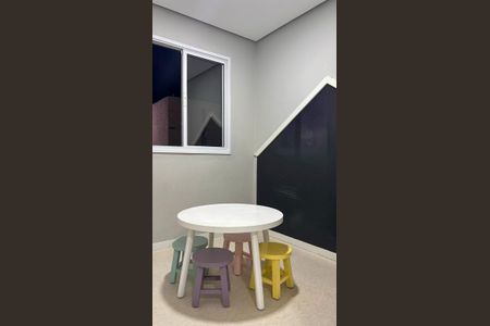 Apartamento para alugar com 37m², 2 quartos e sem vagaÁrea comum - Salão de Jogos