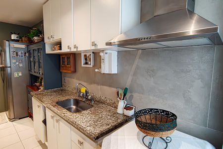 Apartamento à venda com 100m², 3 quartos e 1 vaga Apartamento à venda com 100m², 3 quartos e 1 vagacozinha e area de serviço