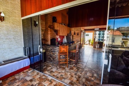 Casa à venda com 167m², 3 quartos e 1 vaga Casa à venda com 167m², 3 quartos e 1 vagaTerraço Gourmet