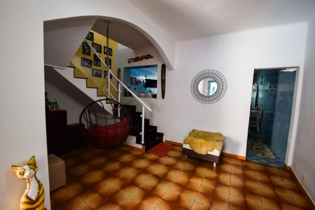 Casa à venda com 167m², 3 quartos e 1 vaga Casa à venda com 167m², 3 quartos e 1 vagaSala