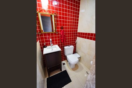 Casa à venda com 167m², 3 quartos e 1 vaga Casa à venda com 167m², 3 quartos e 1 vagaLavabo (Terraço Gourmet)