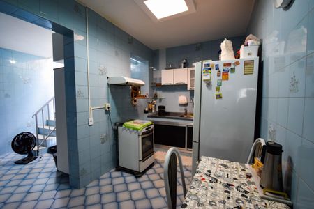 Casa à venda com 167m², 3 quartos e 1 vaga Casa à venda com 167m², 3 quartos e 1 vagaCozinha