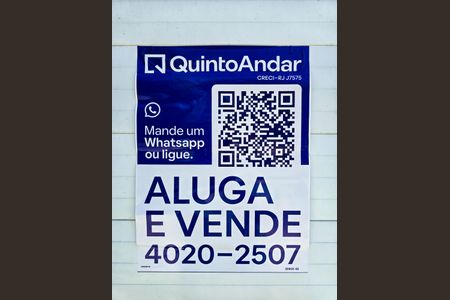 Casa à venda com 167m², 3 quartos e 1 vaga Casa à venda com 167m², 3 quartos e 1 vagaPlaca QuintoAndar