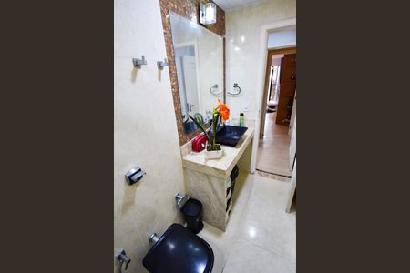 Casa à venda com 167m², 3 quartos e 1 vaga Casa à venda com 167m², 3 quartos e 1 vagaBanheiro do Quarto 1 - Suíte