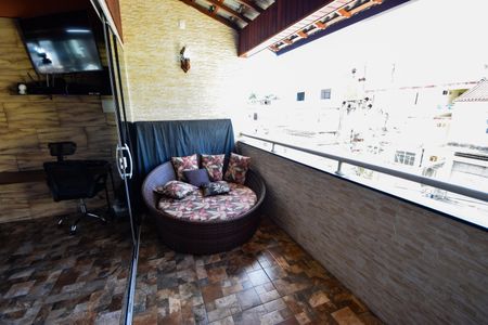 Casa à venda com 167m², 3 quartos e 1 vaga Casa à venda com 167m², 3 quartos e 1 vagaTerraço Gourmet