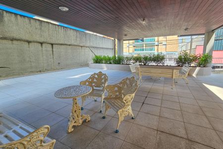 Apartamento para alugar com 60m², 2 quartos e 1 vagaÁrea de Lazer 