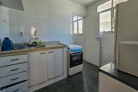 Apartamento para alugar com 60m², 2 quartos e 1 vagaCozinha 
