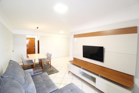 Apartamento para alugar com 98m², 3 quartos e 2 vagasSala