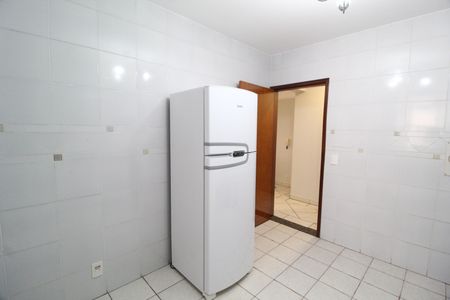 Apartamento para alugar com 98m², 3 quartos e 2 vagasCozinha
