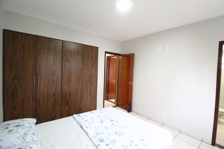 Apartamento para alugar com 98m², 3 quartos e 2 vagasSuíte