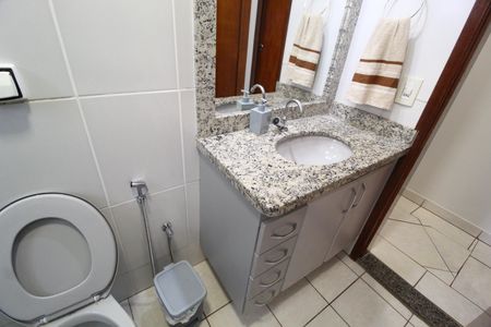 Apartamento para alugar com 98m², 3 quartos e 2 vagasBanheiro Social