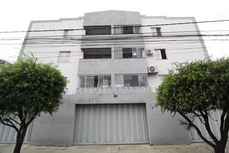 Apartamento para alugar com 98m², 3 quartos e 2 vagasFachada