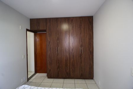 Apartamento para alugar com 98m², 3 quartos e 2 vagasQuarto 2