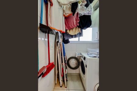 Apartamento à venda com 70m², 1 quarto e 1 vagaÁrea de Serviço