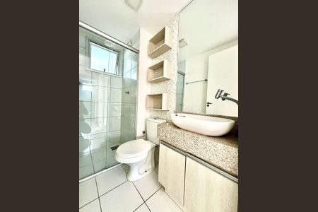 Apartamento à venda com 104m², 2 quartos e 1 vaga Apartamento à venda com 104m², 2 quartos e 1 vagaBanheiro 2