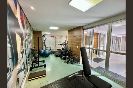 Apartamento à venda com 104m², 2 quartos e 1 vaga Apartamento à venda com 104m², 2 quartos e 1 vagaÁrea comum - Academia