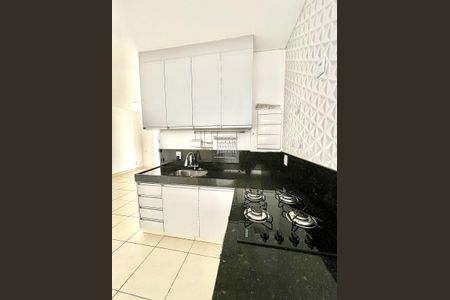 Apartamento à venda com 104m², 2 quartos e 1 vaga Apartamento à venda com 104m², 2 quartos e 1 vagaCozinha