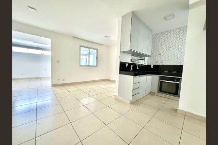 Apartamento à venda com 104m², 2 quartos e 1 vaga Apartamento à venda com 104m², 2 quartos e 1 vagaCozinha