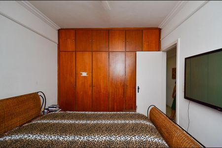 Apartamento à venda com 75m², 2 quartos e 1 vagaQuarto 2