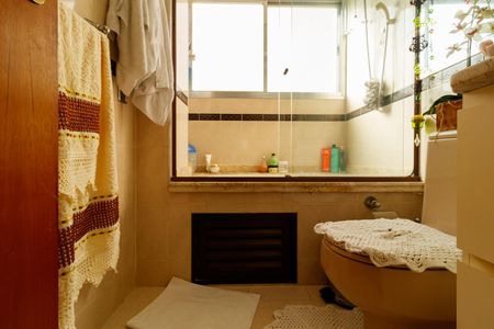 Apartamento à venda com 73m², 2 quartos e 1 vagaBanheiro