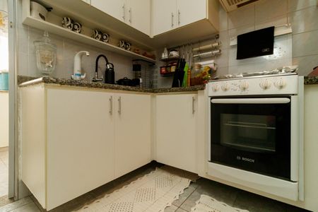 Apartamento à venda com 73m², 2 quartos e 1 vagaCozinha