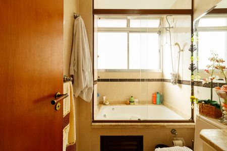 Apartamento à venda com 73m², 2 quartos e 1 vagaBanheiro