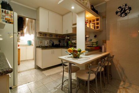 Apartamento à venda com 73m², 2 quartos e 1 vagaCozinha