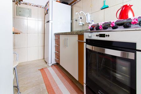 Apartamento à venda com 48m², 2 quartos e 1 vaga Apartamento à venda com 48m², 2 quartos e 1 vagaCozinha