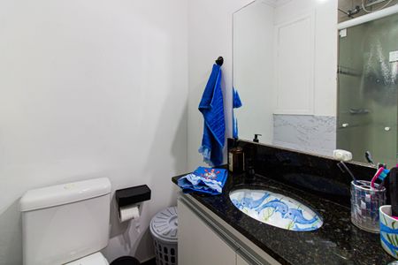 Apartamento à venda com 48m², 2 quartos e 1 vaga Apartamento à venda com 48m², 2 quartos e 1 vagaBanheiro