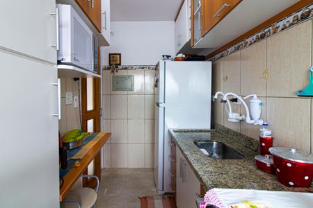 Apartamento à venda com 48m², 2 quartos e 1 vaga Apartamento à venda com 48m², 2 quartos e 1 vagaCozinha