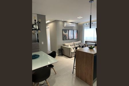 Apartamento à venda com 62m², 2 quartos e 1 vaga