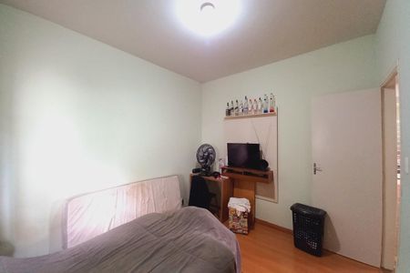 Casa à venda com 140m², 3 quartos e 4 vagasQuarto 2