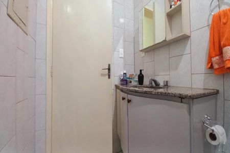Casa à venda com 140m², 3 quartos e 4 vagasBanheiro