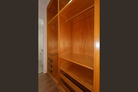 Apartamento à venda com 108m², 3 quartos e 2 vagasCloset da Suíte