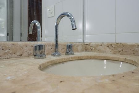 Apartamento à venda com 108m², 3 quartos e 2 vagasBanheiro da Suíte