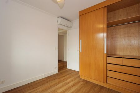 Apartamento à venda com 108m², 3 quartos e 2 vagasQuarto 2