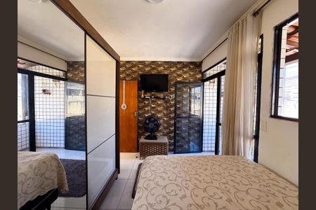 Casa de condomínio à venda com 160m², 3 quartos e 1 vagaQuarto 3