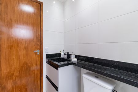 Apartamento à venda com 53m², 2 quartos e 1 vaga Apartamento à venda com 53m², 2 quartos e 1 vagaBanheiro