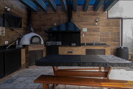 Apartamento à venda com 74m², 3 quartos e 1 vagaÁrea comum