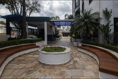 Apartamento à venda com 74m², 3 quartos e 1 vagaÁrea comum