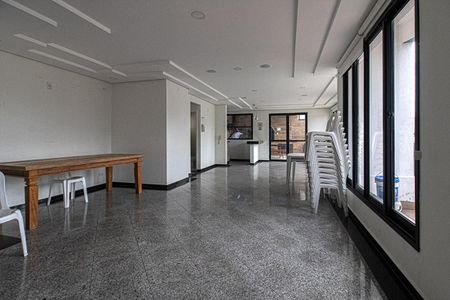 Apartamento à venda com 74m², 3 quartos e 1 vagaÁrea comum