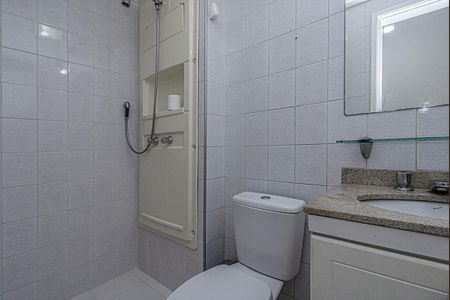 Banheiro de apartamento à venda com 3 quartos, 74m² em Vila Moinho Velho, São Paulo