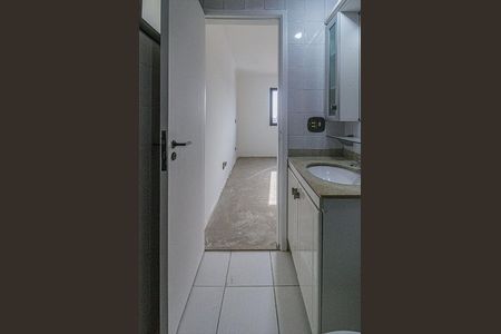 Apartamento à venda com 74m², 3 quartos e 1 vagaBanheiro da Suíte 1