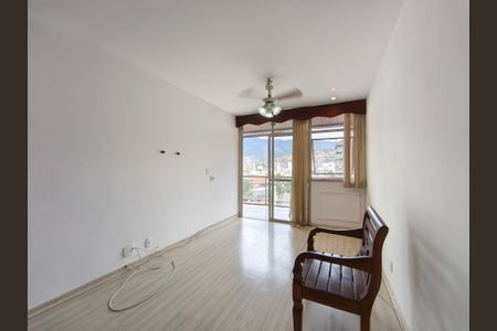 Apartamento para alugar com 150m², 3 quartos e 2 vagasSala