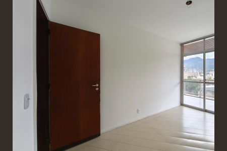 Apartamento para alugar com 150m², 3 quartos e 2 vagasQuarto 2
