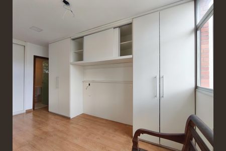 Apartamento para alugar com 150m², 3 quartos e 2 vagasSuíte