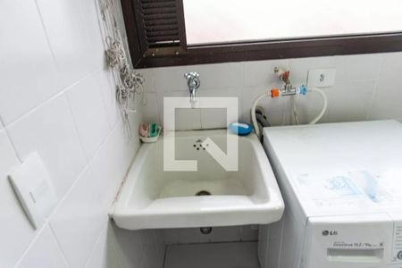 Apartamento à venda com 106m², 3 quartos e 2 vagas Apartamento à venda com 106m², 3 quartos e 2 vagasÁrea de serviço