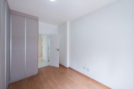 Apartamento para alugar com 190m², 3 quartos e 2 vagasQuarto 3